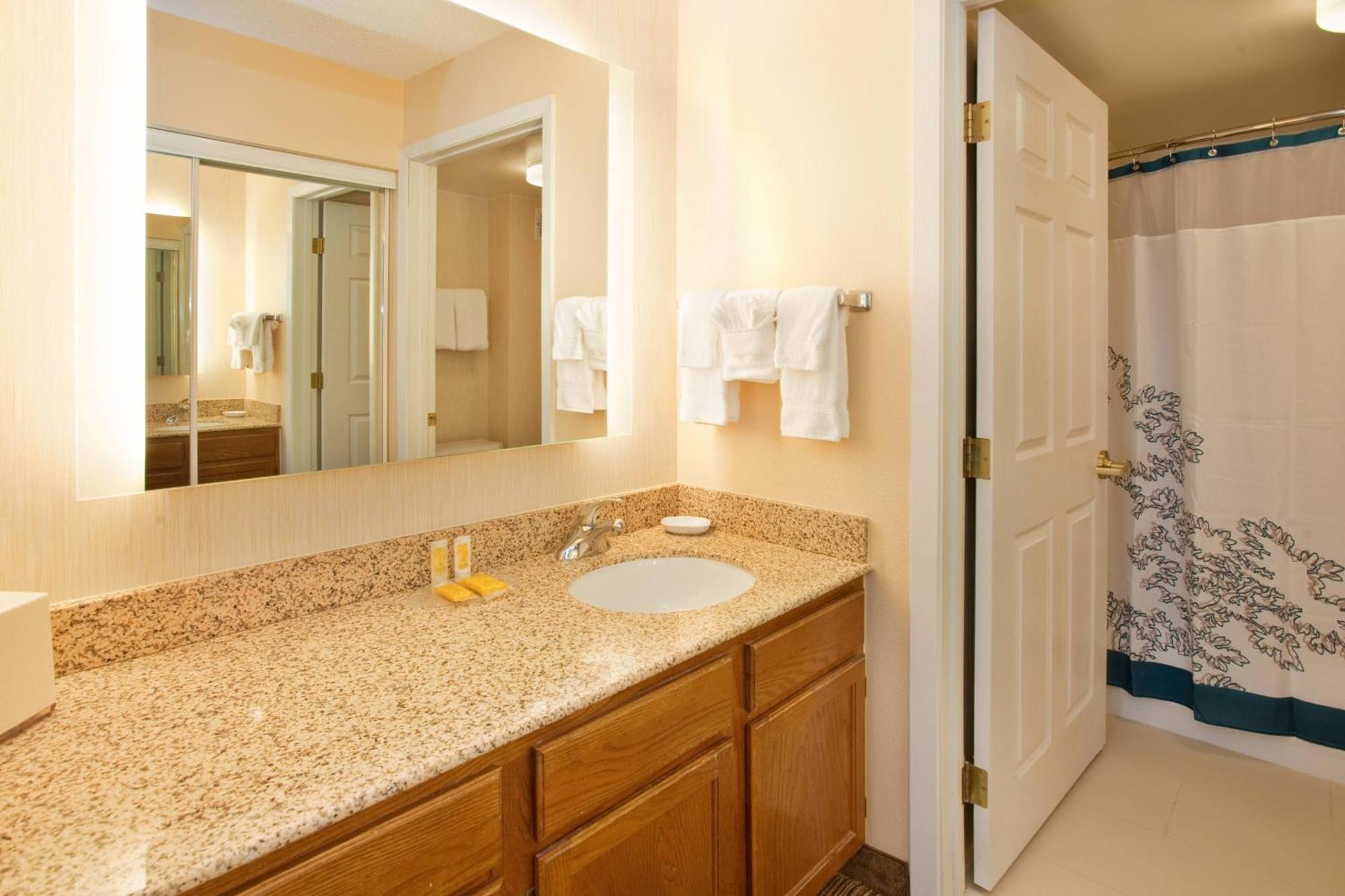 Residence Inn Houston Sugar Land/Stafford Room photo